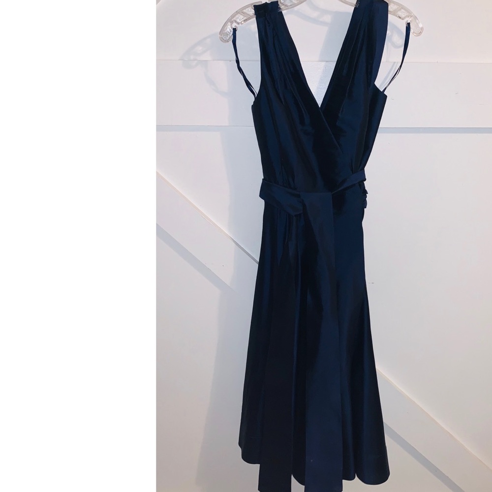 Diane Von Furstenberg Navy Silk Wrap Dress sz 6